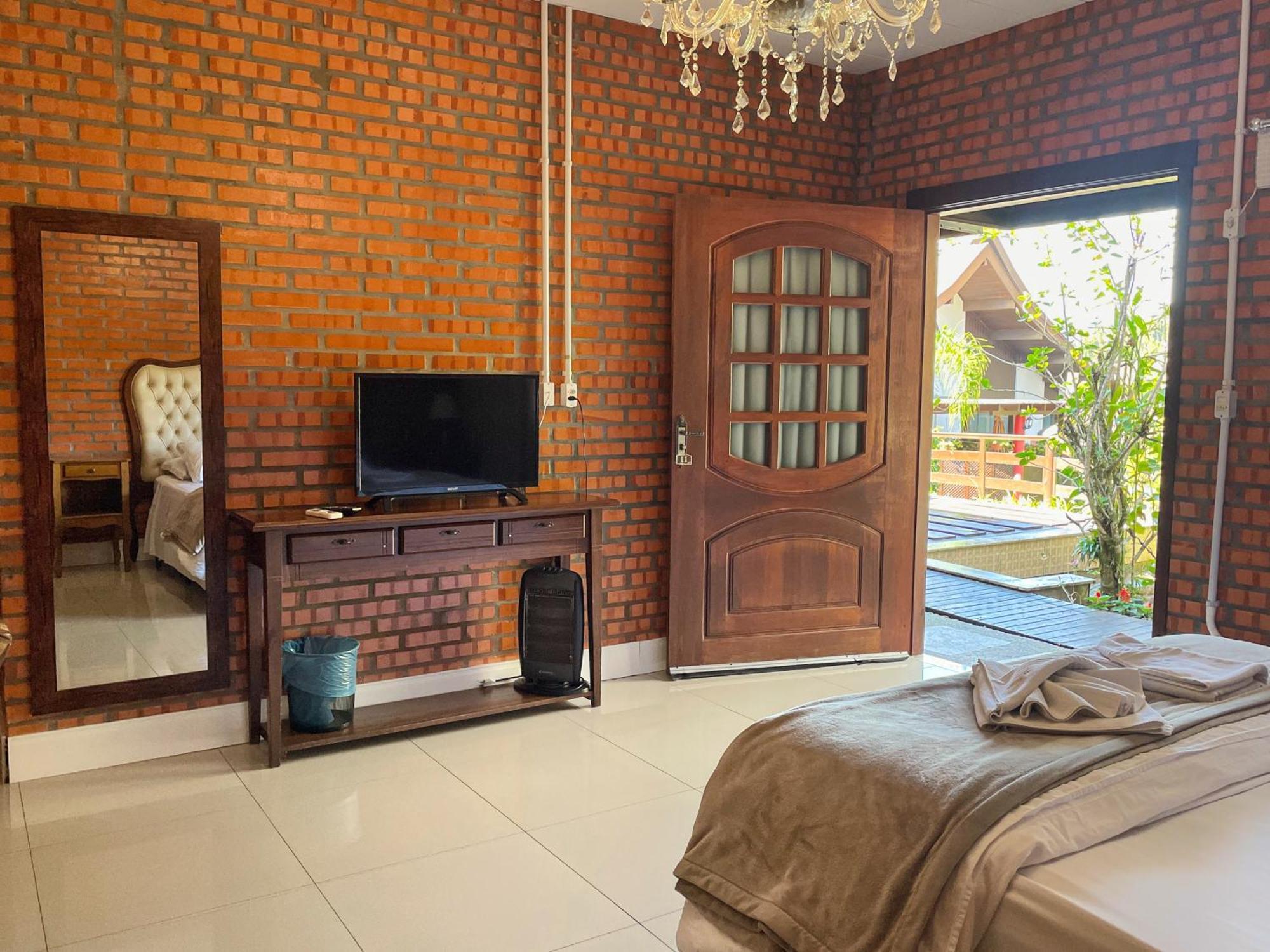 Casa Branca Pousada Pomerode Bagian luar foto
